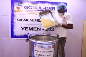 YEMEN SICAK YEMEK DAĞITIMI