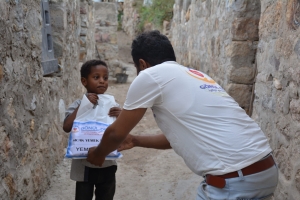 YEMEN SICAK YEMEK DAĞITIMI